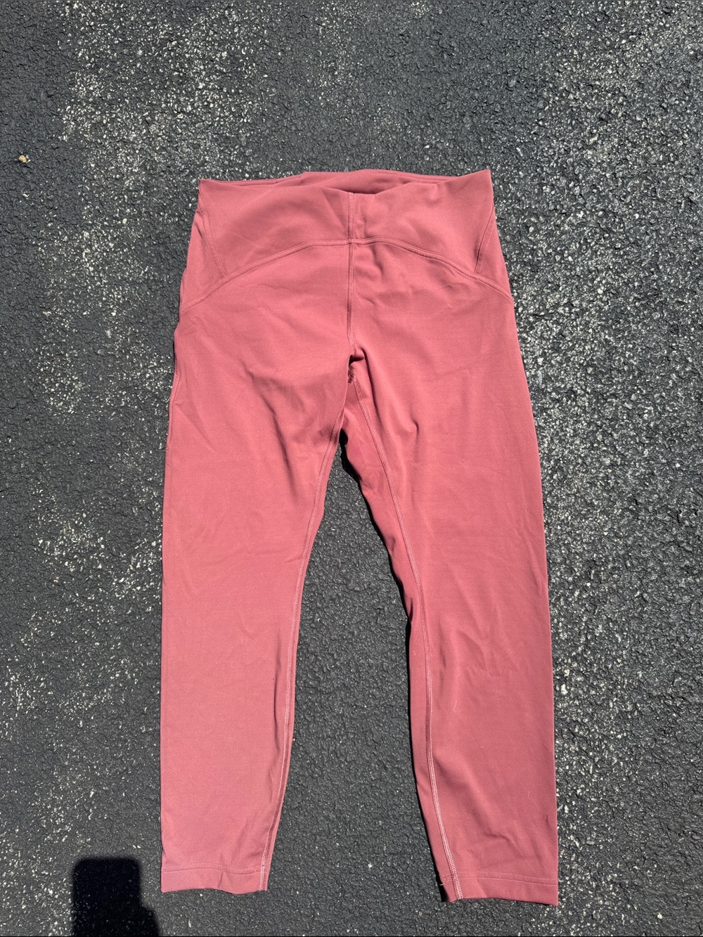 Lululemon In Sill High-Waist Active Leggings 25” in pink


#192